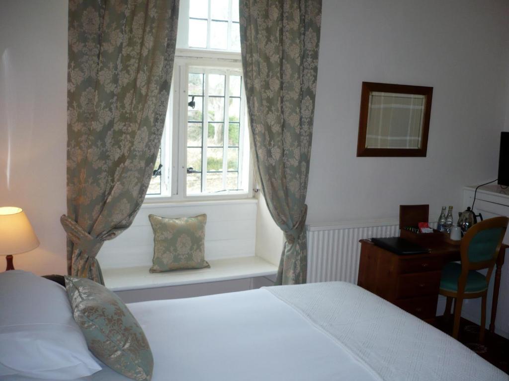 Ash House Hotel Martock Стая снимка