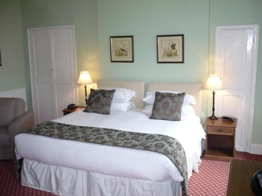 Ash House Hotel Martock Стая снимка